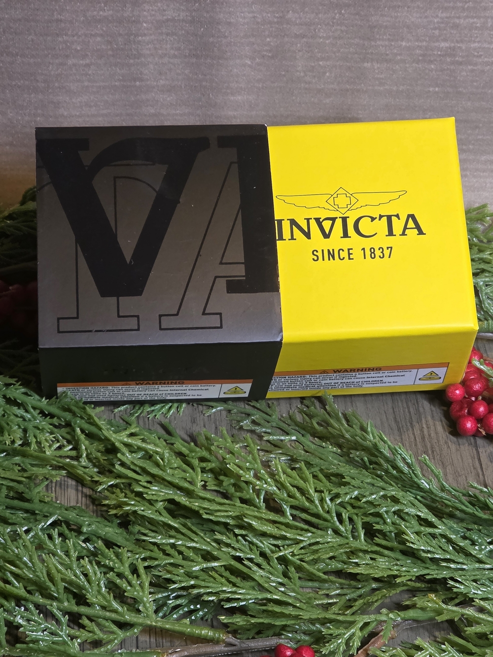 Invicta Women's Gold Crystal Accent Bracelet Watch - Picture 2 of 3